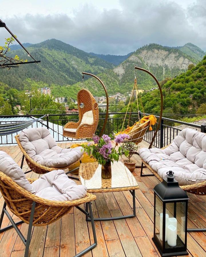 Hotel Borjomi Verde فندق *
